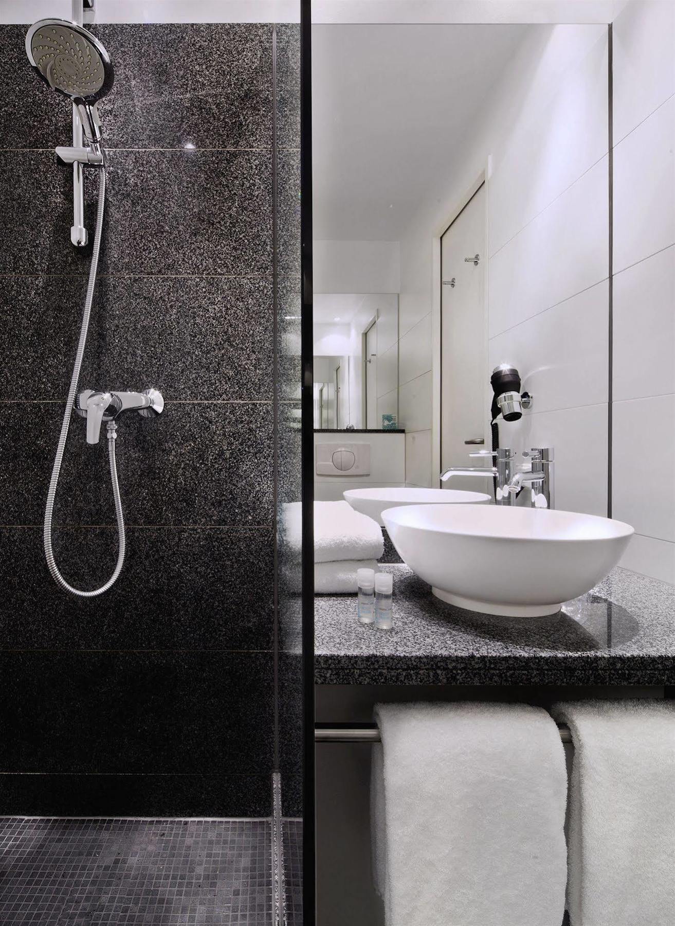 פרנקפורט Motel One Frankfurt Messe מראה חיצוני תמונה